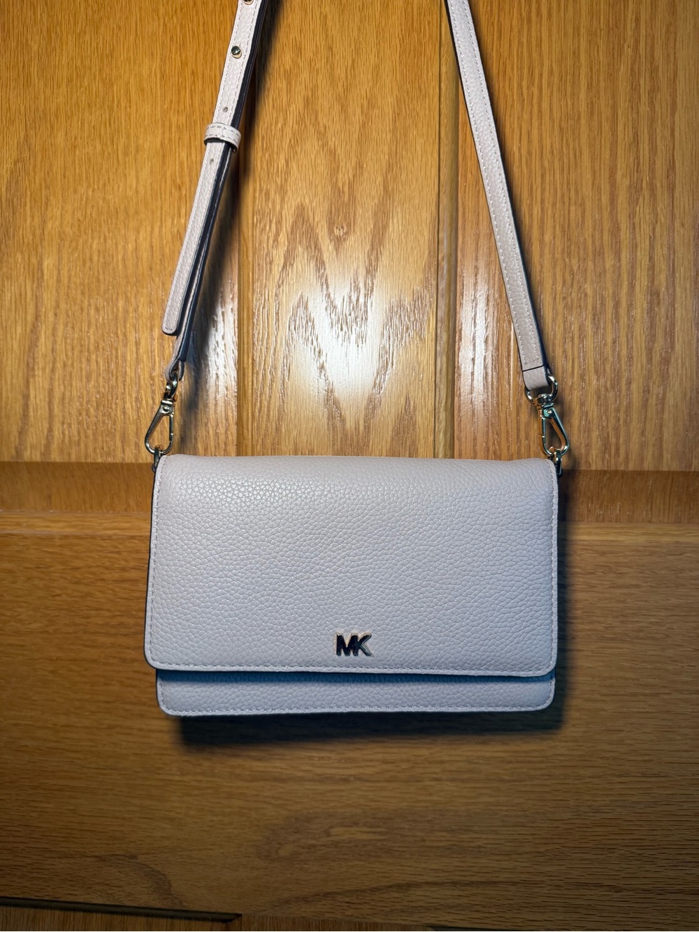 Michael Kors Jet Set Pebbled Leather Phone Wallet Crossbody Blush